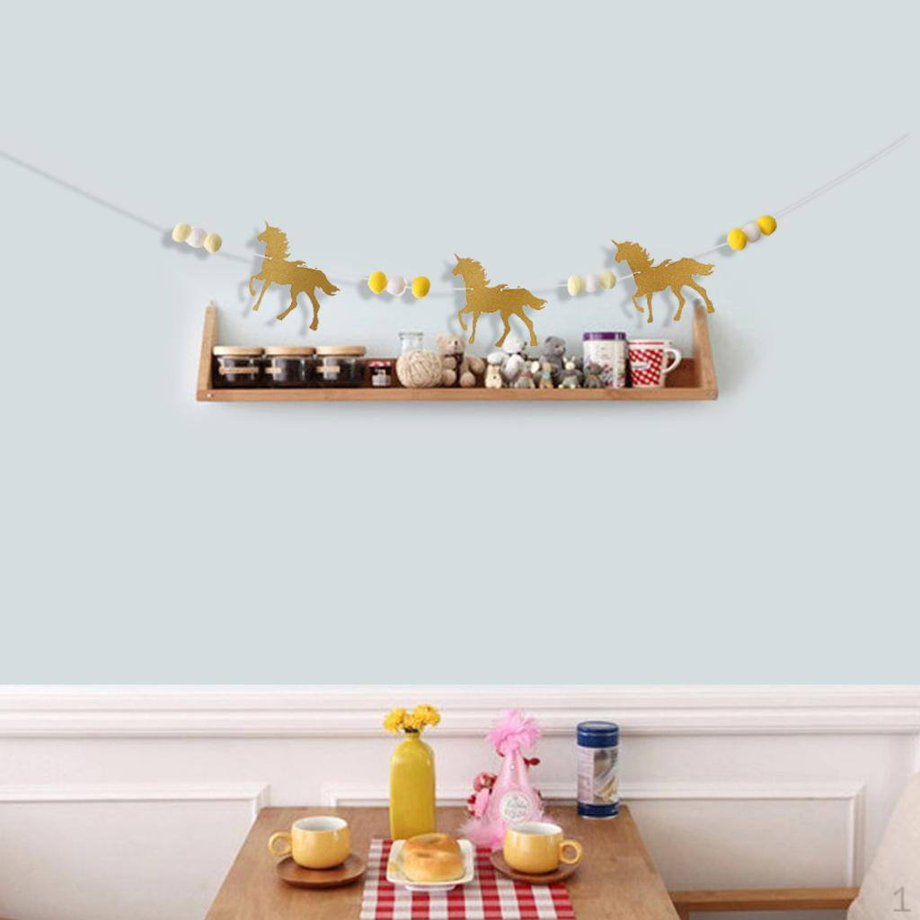 

Banner Garland With Pompoms золотой