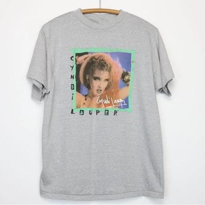 Oberteile – T-Shirts
