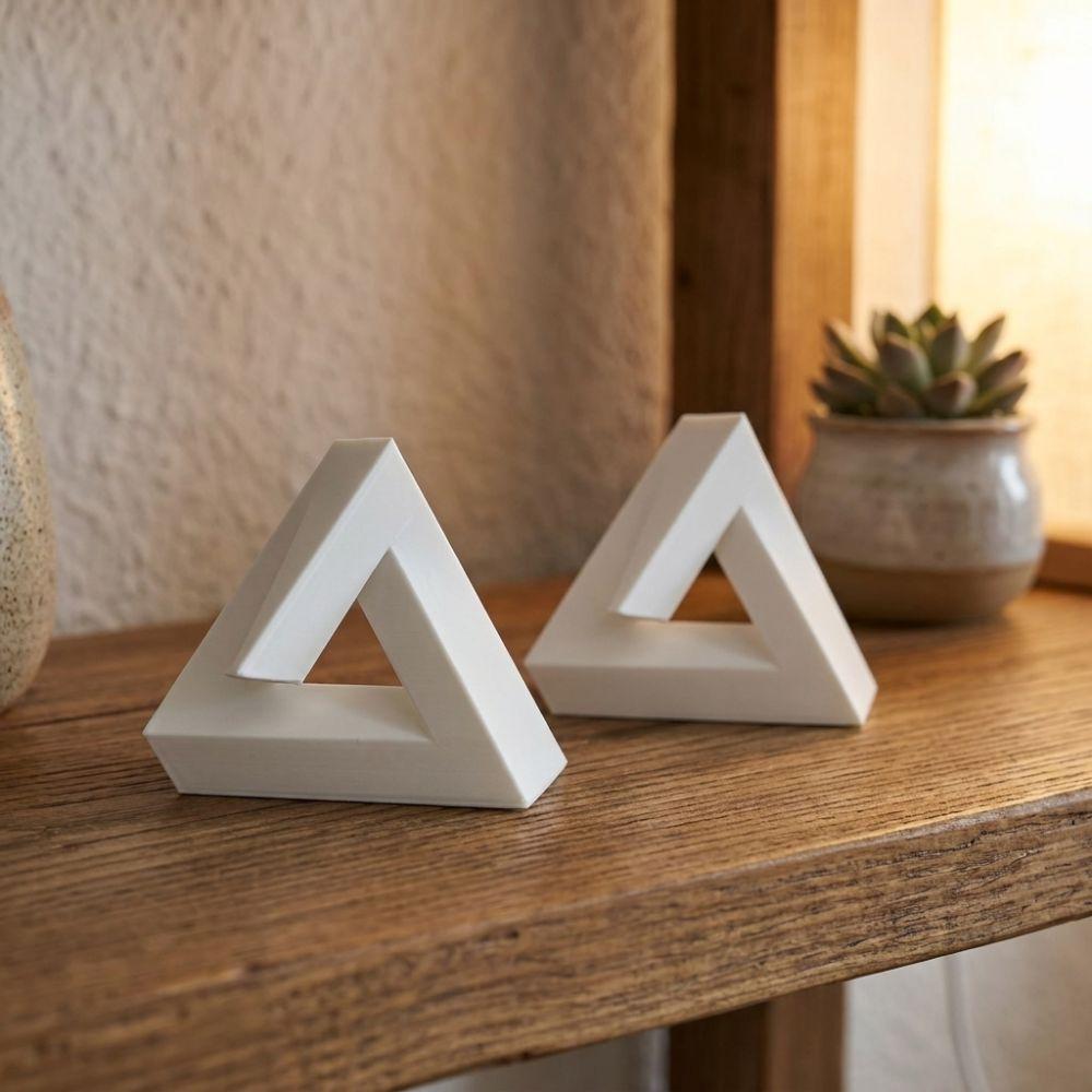 Funny Geometric Optical Illusion Triangle Optical Paradox Craft Decor  for Science Enthusiasts