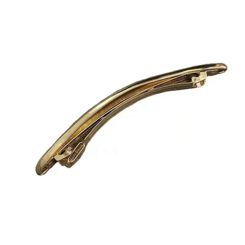1pc Minimally designed metal spring clip with a modern and unique style, featuring a front side clip and a back headpiece