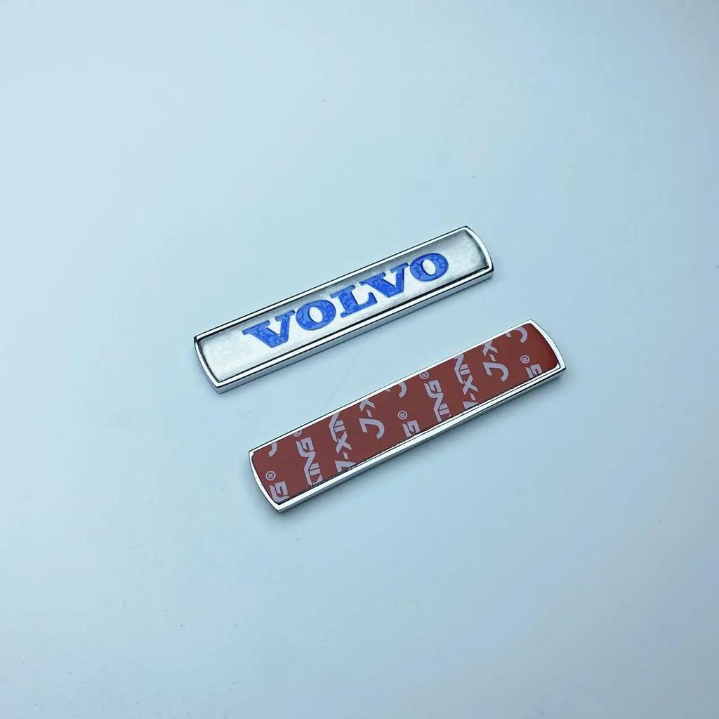 Dekorace 2 kusů kovového bočního znaku na blatník automobilu je vhodná pro Volvo S900LXC60XC90V90XC40 nový zadní znak nálepka.