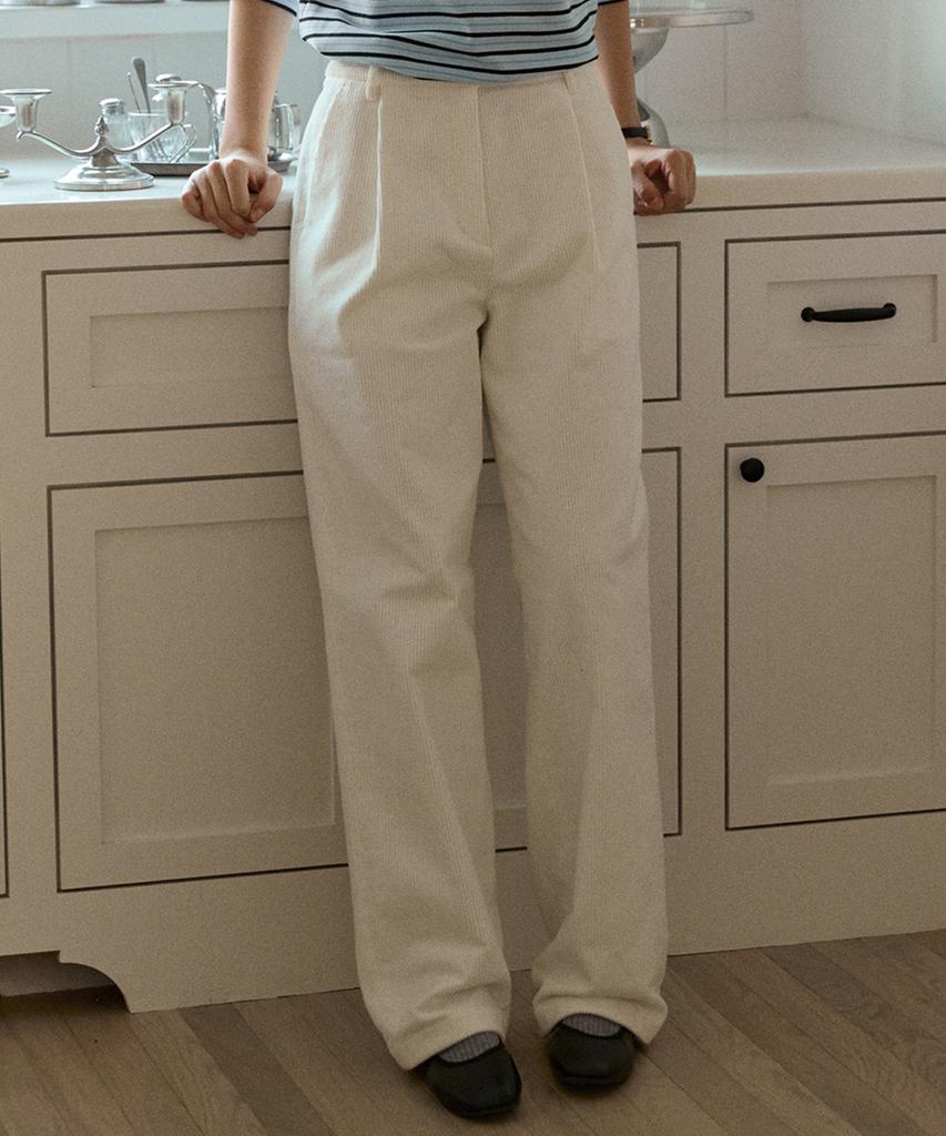 OURHOPE Corduroy One-Pleat Relaxed Pants - White
