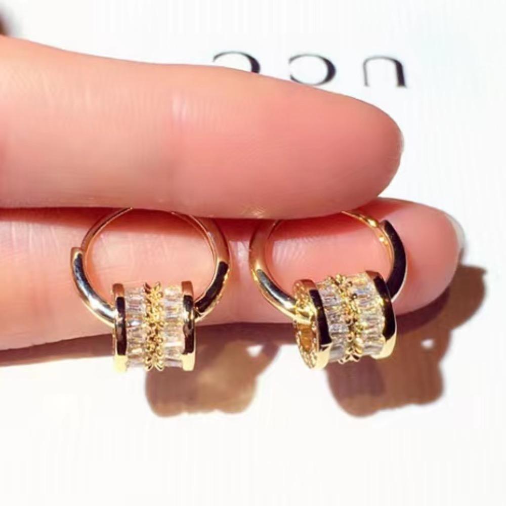 

New Designer Earrings Round Super Shiny Zircon Earrings Charming Luxury Women s Jewelry Cute Girl Gift Christmas Gift