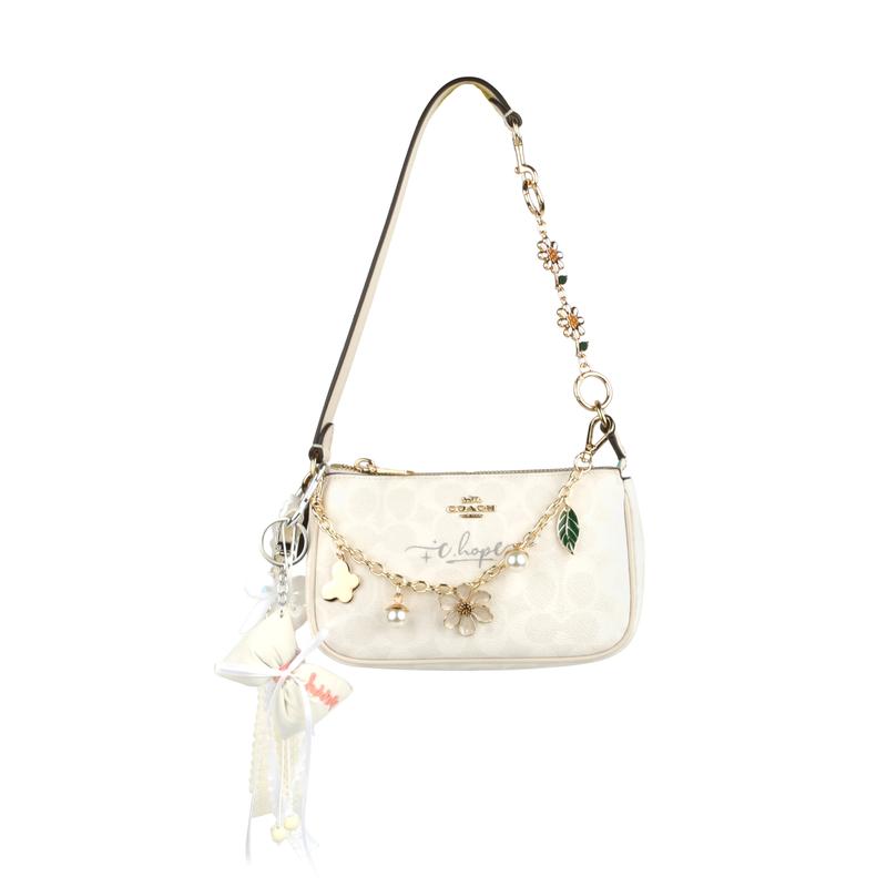 

COACH handbag [Customized bag] Nolita 19 Jiuqi silver small flower bag metal brand logo trendy and versatile artificial leather Cream puff pastry срібний