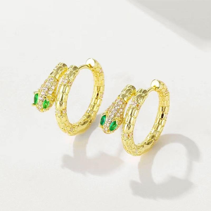 Retro Cold and Trendy Green-eyed Snake Ear Buckle Design Sense Small Mini S925 Sterling Silver Needle Zircon Snake Earrings