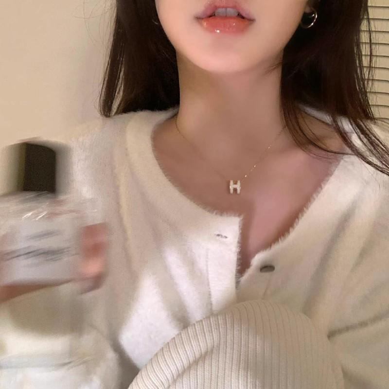 Подвеска женская французский легкий люкс нишевый высококачественный дизайн цепочка на шею летняя не выцветающая дизайн цепочки на ключицу