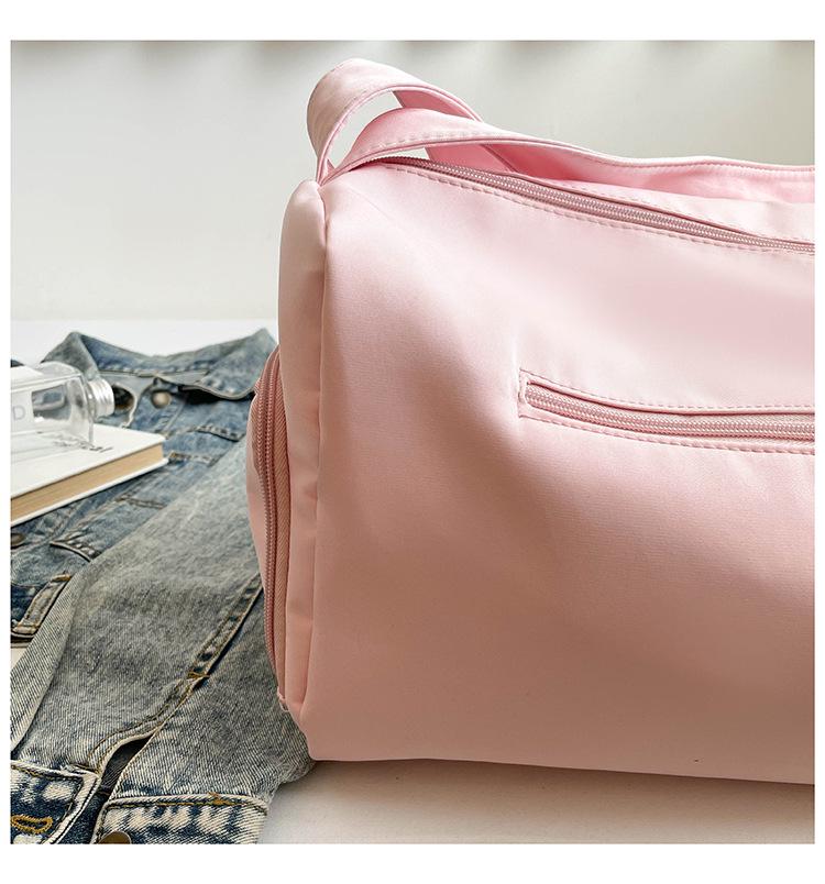 Unisex Lightweight Sports Travel Bag with Large Capacity and Shoe Compartment