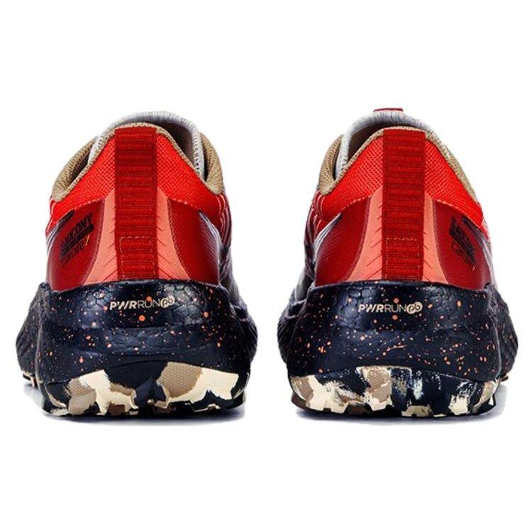 SAUCONY Endorphin Edge Fog Zenith Dámské Běžecké Boty Bílé S10773-86