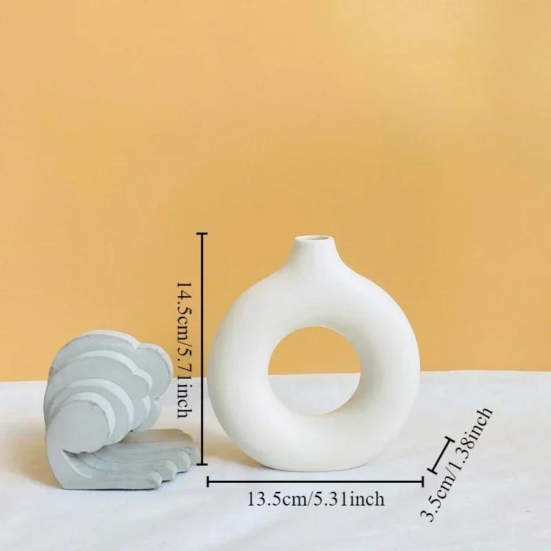 Creative Donut Shape Ceramic Vase Nordic White Circular Hollow Flower Vase Home Office Desktop Living Room Decoration Flower Pot