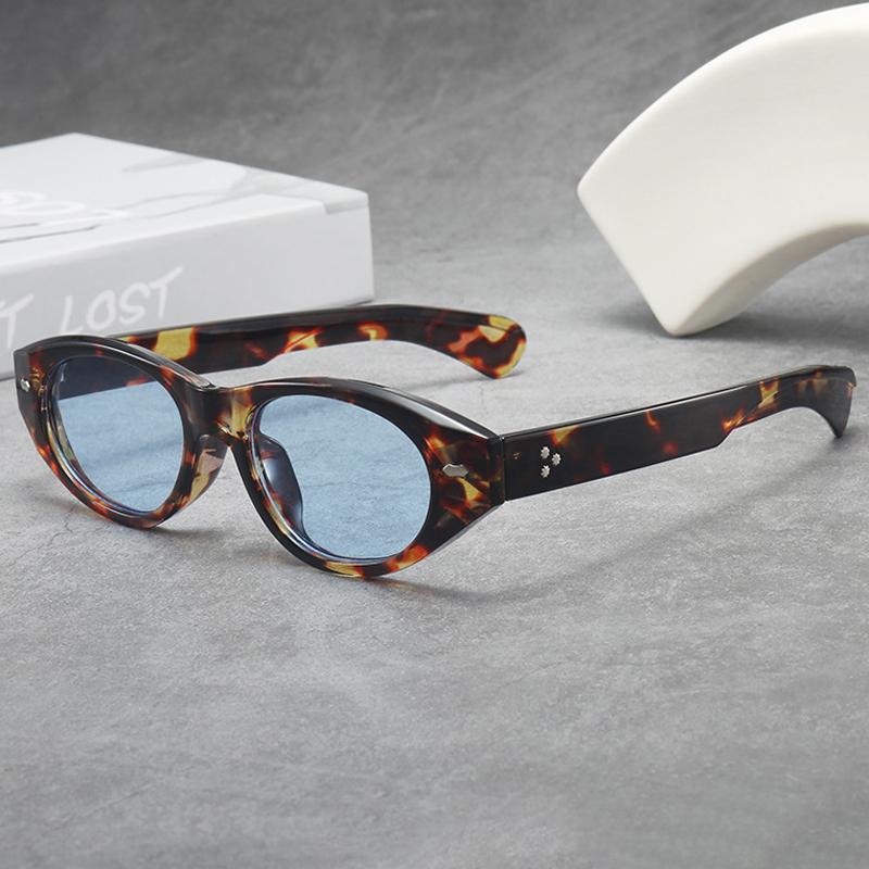 Vintage Cat Eye Sunglasses Women Fashion Leopard Blue Gradient Shades UV400 Men Trending Rivets Punk Sun Glasses