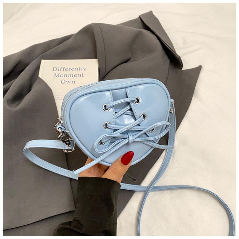 Niche Design Mini Love Messenger Bag Women's Spring and Summer Lady Ballet Style Versatile Shoulder Bag Tide