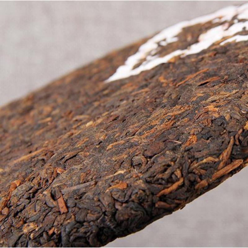 357g Menghai Zralý Puerh Čajový Koláč Gongbing Pu-erh Vařený Čaj Yunnan Starý Pu'er Čaj