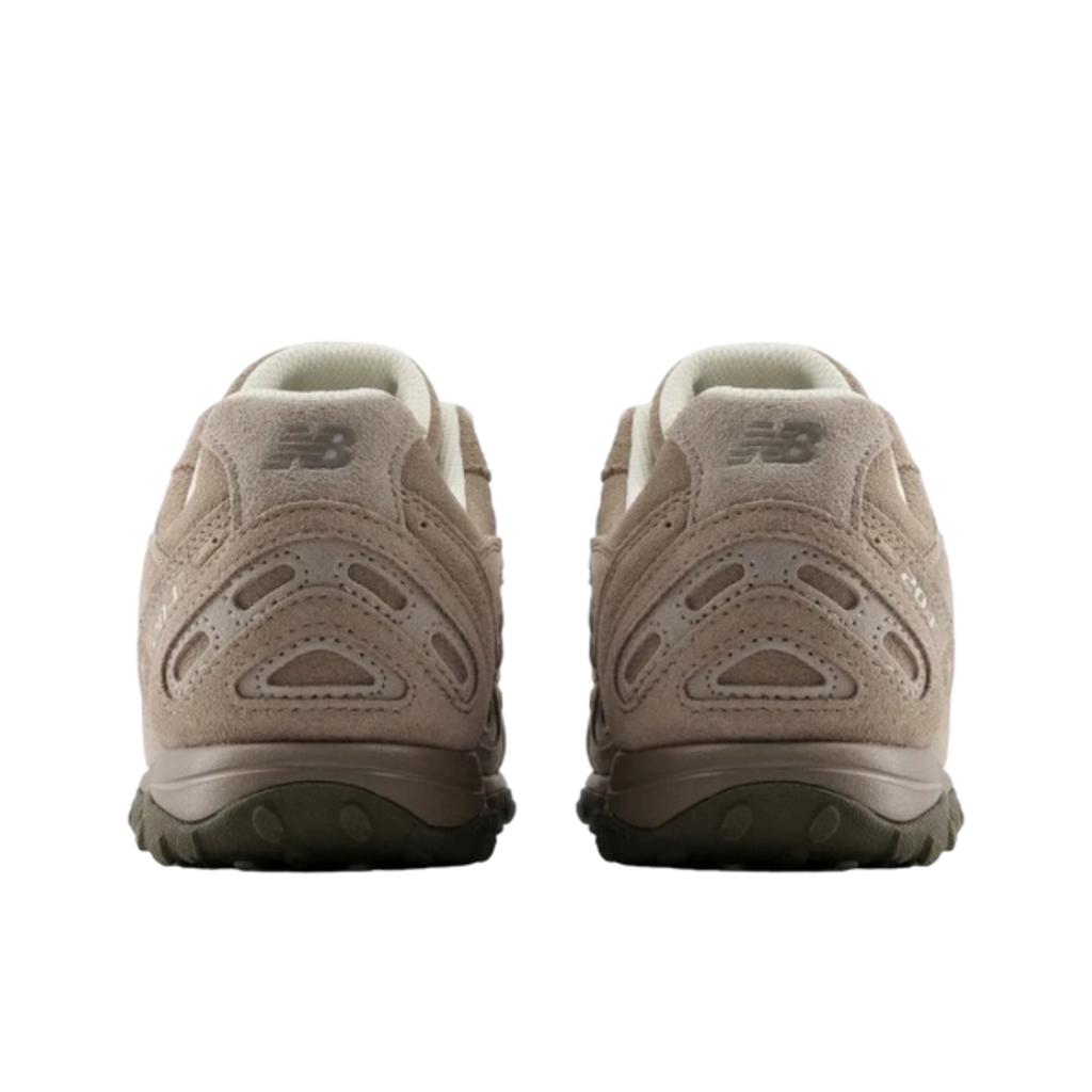 New Balance 204L Mushroom Arid Stone