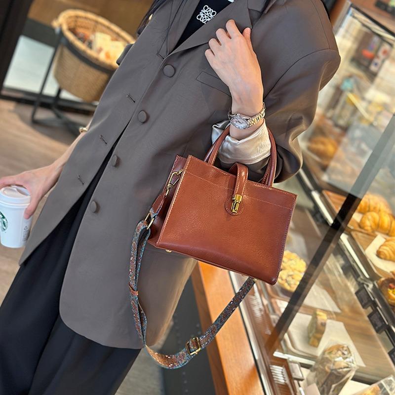 Women's Bag Retro Broadband Hand Bill Shoulder Crossbody Bag Simple Everything High Appearance Level Niche Motorcycle Bag