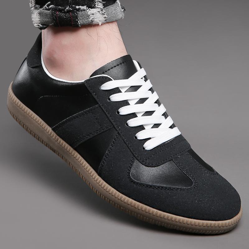 Fashion Men Shoes lace up Brand Fashion Shoes Male Leather Casual Shoes Driving Moccasins Soft Comfortable Luxury Sneakers Men Flats