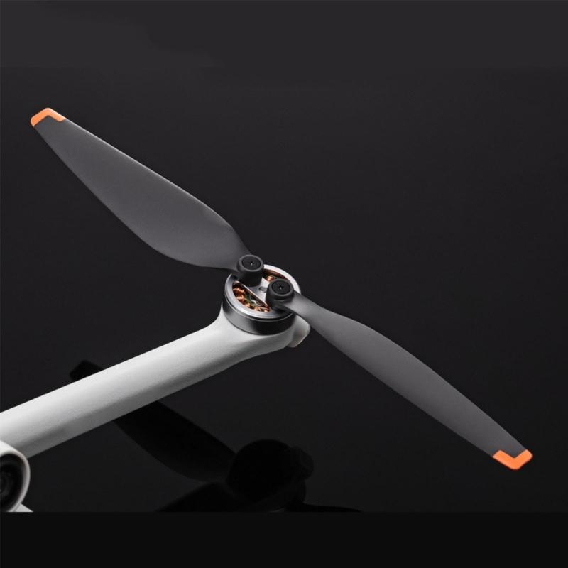 2 Pair Propellers Noise Reduction Quadcopter  Propellers with Screws for Replacement UAV Accessories