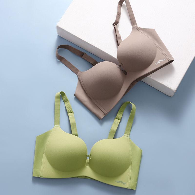 Simple Latex Underwear Women's Seamless Gathering Bra One-piece Comfortable Bra Without Underwire Smooth Bra Push Up Bra