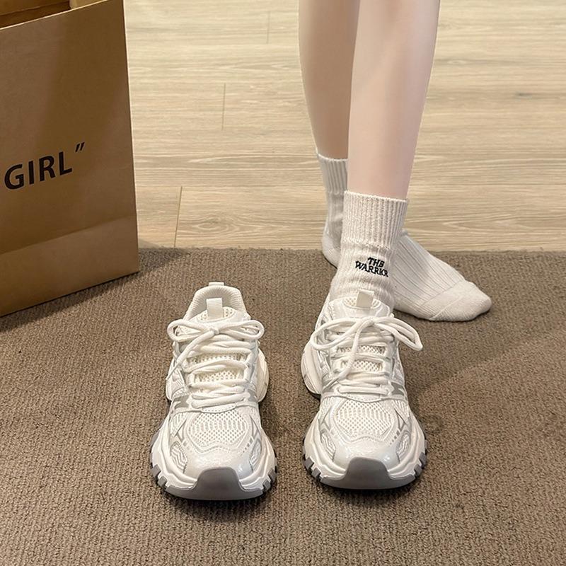 Thick-soled fried street dad shoes children's new autumn versatile heightening breathable lightweight casual sports shoes