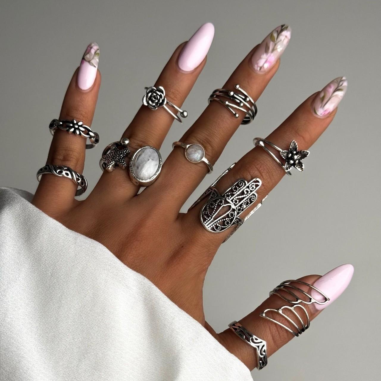 

European and American fashion light luxury niche flower ring hollow design geometric line 10-piece ring set