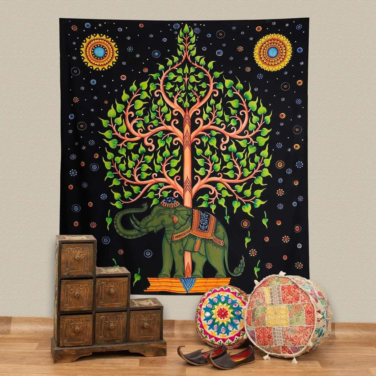 

Decor Elephant UV Glow Tapestry 75x100 чёрный