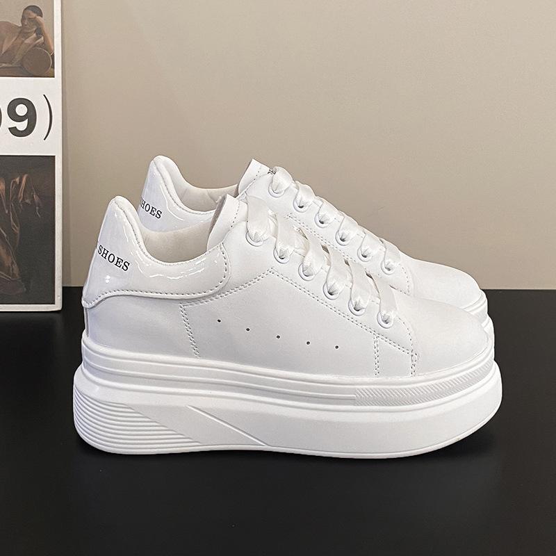 2025 Spring and Autumn New Popular Fashion Little White Shoes Women's Versatile Small Inner Height Increase 7cm Sports and Leisure Board Shoes