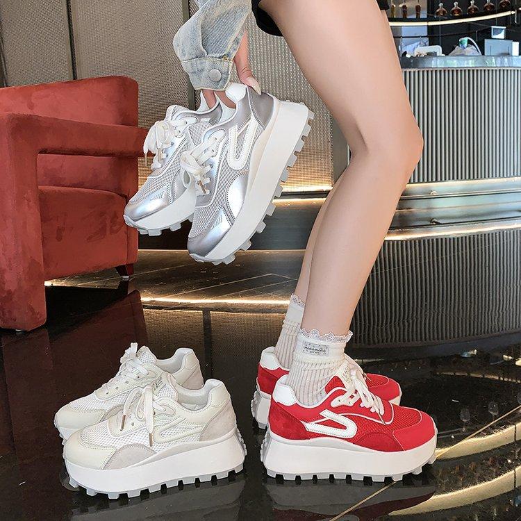 Damen-Meshschuhe mit dicker Sohle und Innenhöhe, atmungsaktive Mesh-Forrest-Gump-Schuhe, 2025 neue beliebte Sport- und Freizeit-Höhenzunahme da