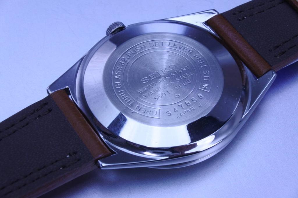 mechanical 56 1973 SEIKO LORD MATIC 23 dial automatic with in excellent Excellent movement, series, jewels, silk-finish all-numeric 5601-9000 men's