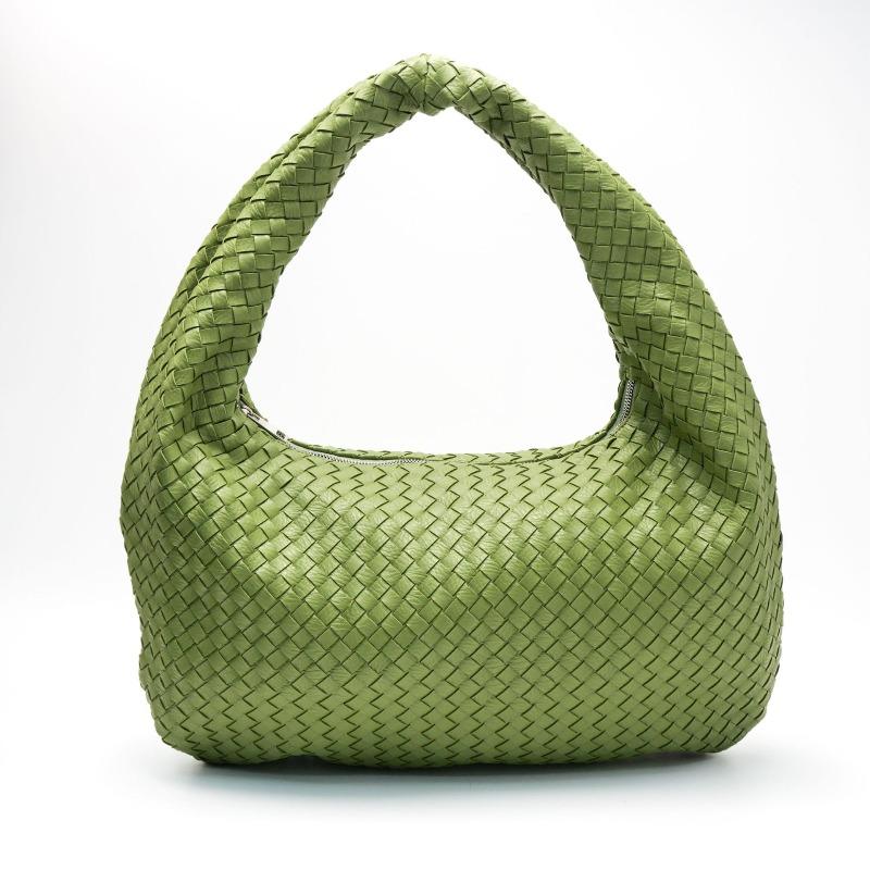 New Hand Woven Bag Commuter Fashion One Shoulder Armpit Bag Large Capacity Leather Bag Casual Women's Bag