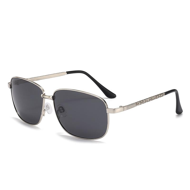 Polarized Sunglasses Photosensitive Discoloration Fishing Watch Bleaching Men'S Black Metal Sunglasses Glasses Factory