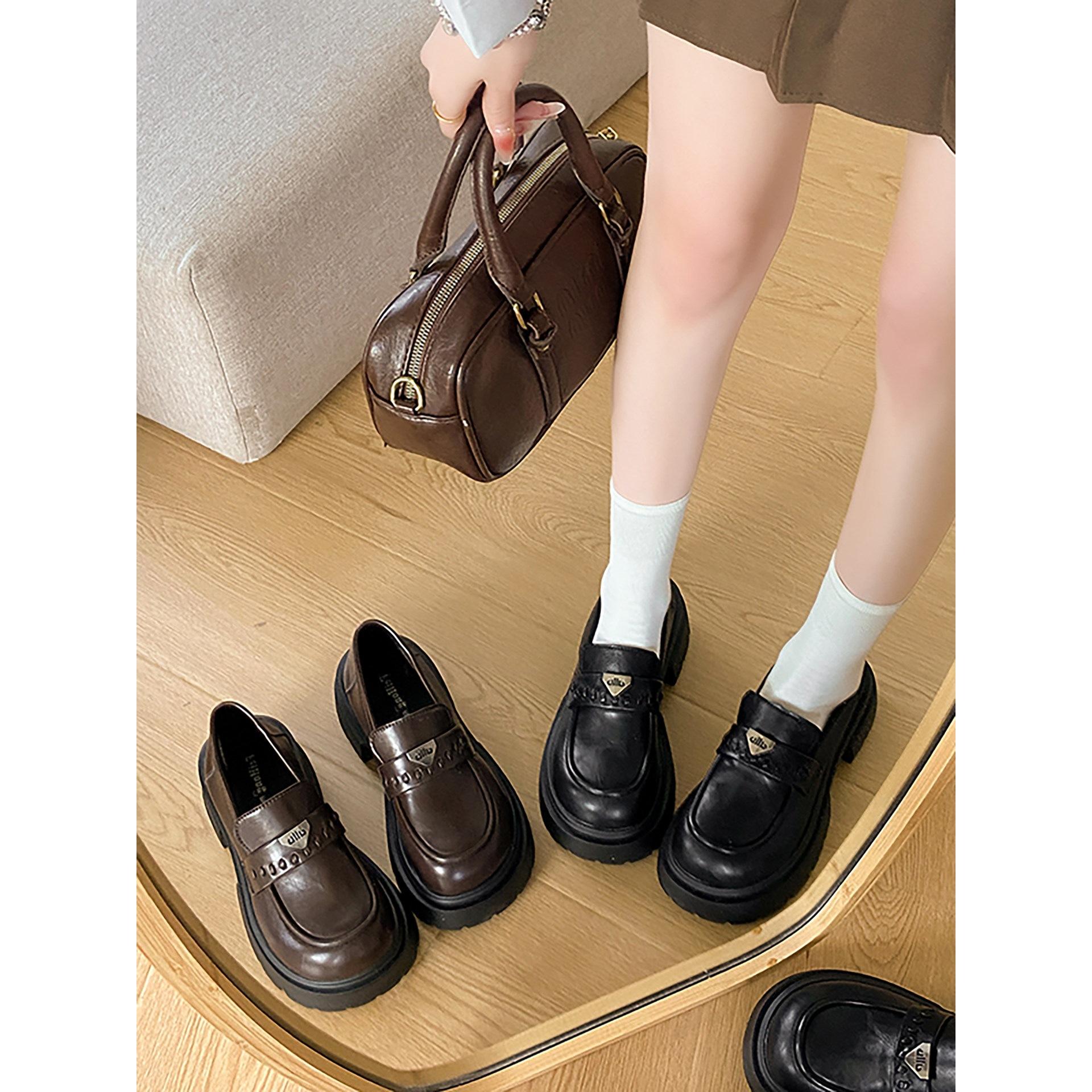 

Brown British style thick heel platform small leather shoes 2025 spring and autumn jk with skirt heightening loafers 40 коричневий
