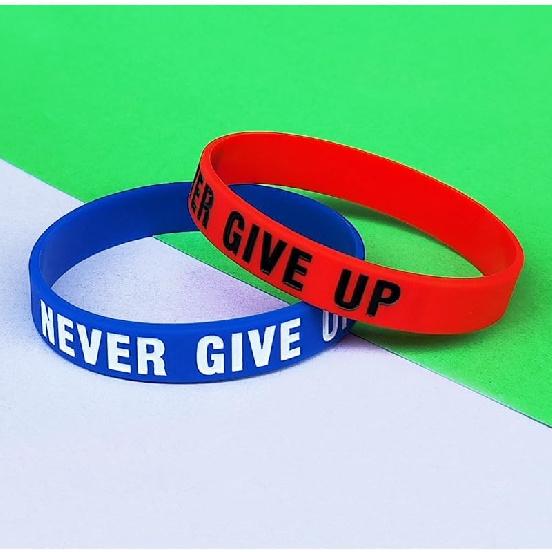 Yocoyee Never Give Up, You are Awesome, Rubber Bracelet pirational Motivational Silicone Wristbands for Women and Men