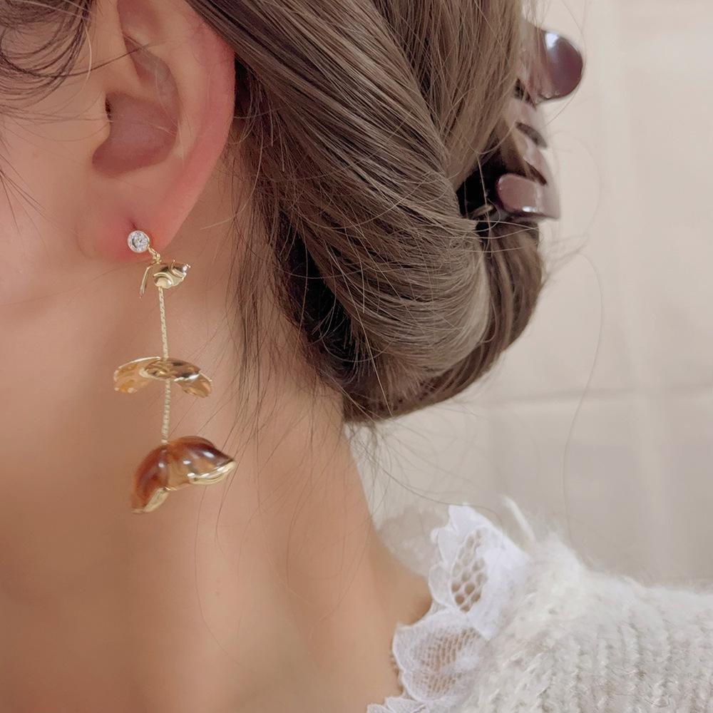 Caramel Amber Flower Tassel Earrings - Women's Luxury Long Dangle Earrings for Autumn/Winter