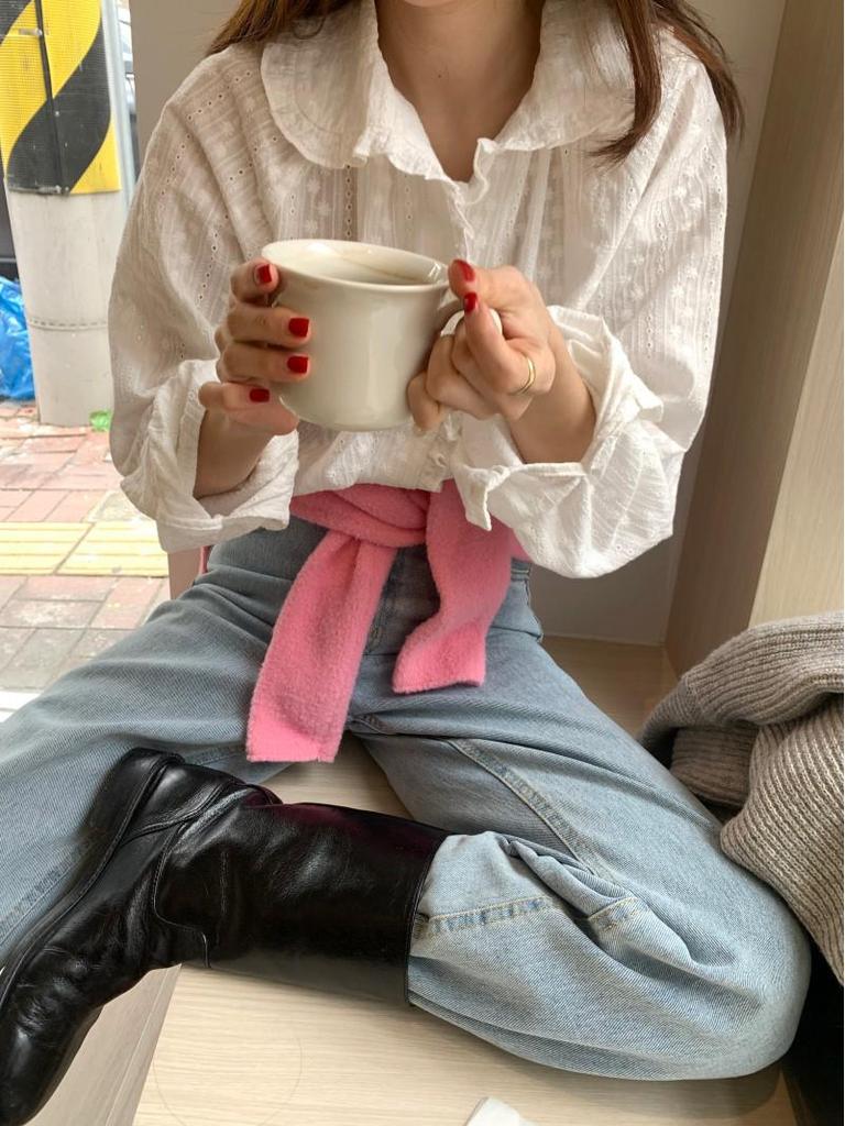 2026 Early Spring/Autumn Korean Inspired Hollow Out Embroidered Long Sleeve Women's Shirt