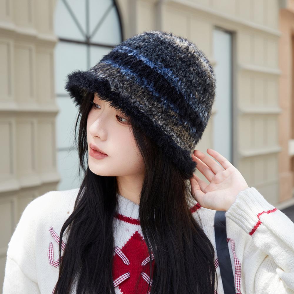 Fisherman Hat Women's Versatile Japanese Autumn and Winter Basin Hat Warm and Fashionable Colorful Face Showing Small Bucket Hat