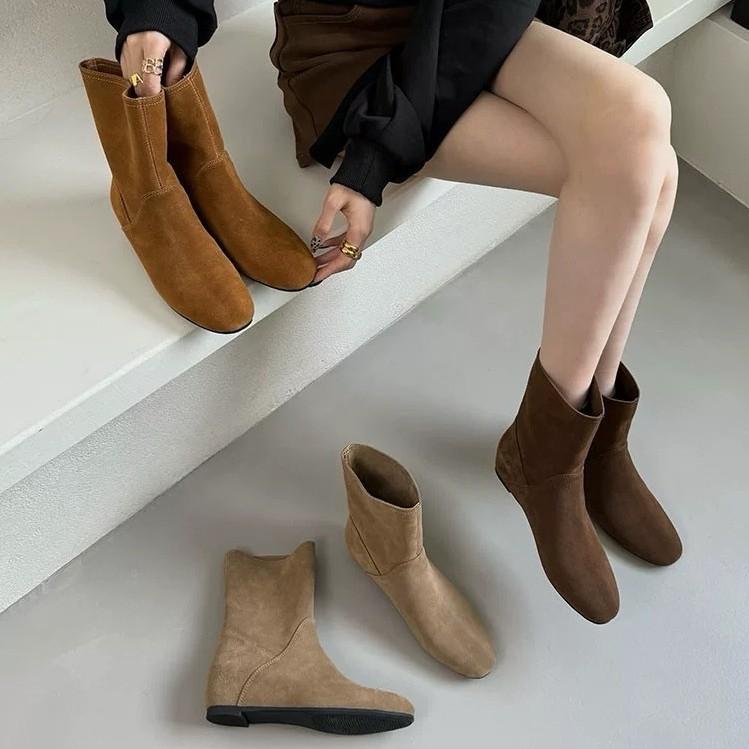 Short Boots Women's Matte Cowboy Boots Knight Boots Sleeve 2025 British Suede French Retro New Inner Height Increase