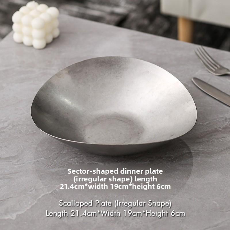 Retro Style Decorative Plate Unique Design Stainless Steel Durable Household Restaurant Outdoor Western Dinnerware