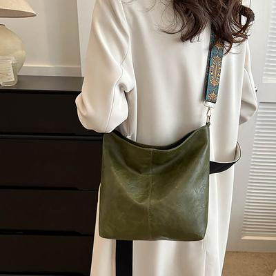 Vintage-Schultertasche für Damen in Volltonfarbe, hohe Kapazität, einfache Umhängetasche mit breitem Riemen
