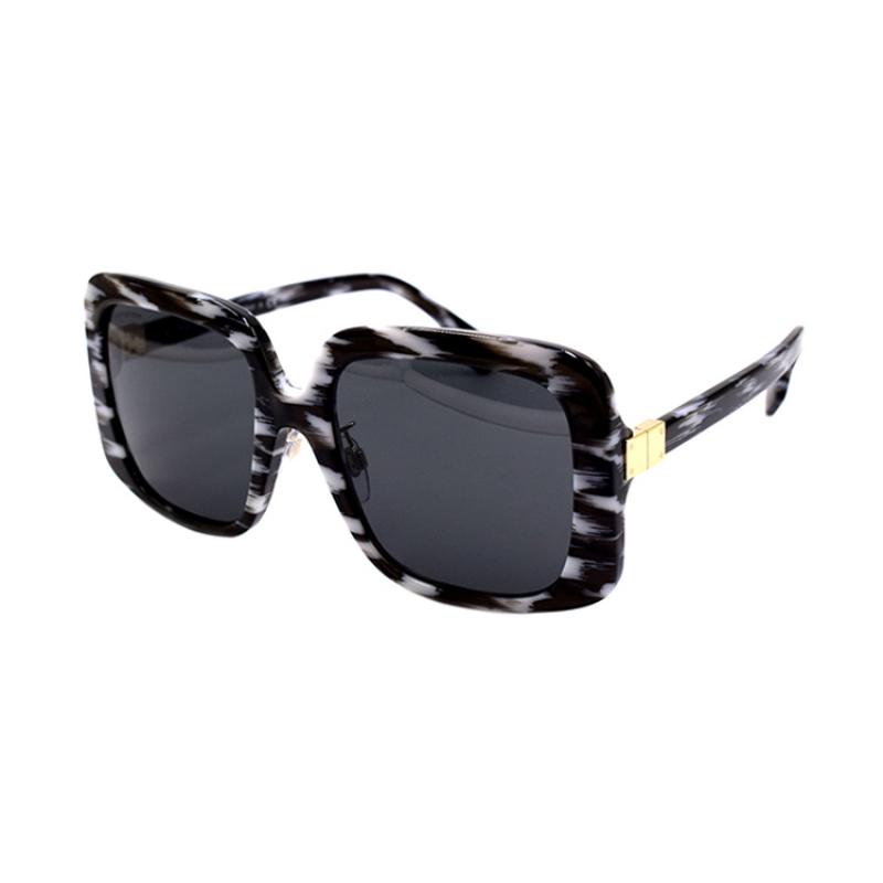 

BURBERRY Modern Vintage Style Elegant Ladies Holiday Travel Sunglasses 4363F Women s Stone Pattern 55