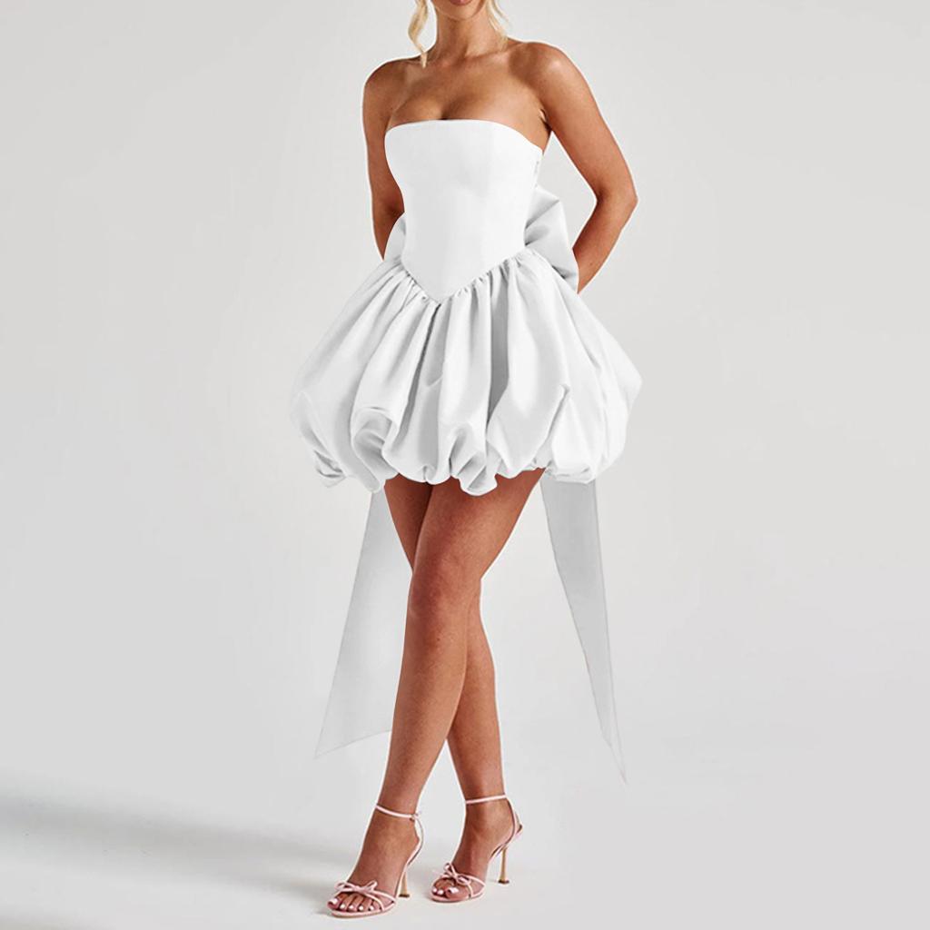 Women's Fashionable And Sexy Strapless Evening Dress With Slits And Bow.