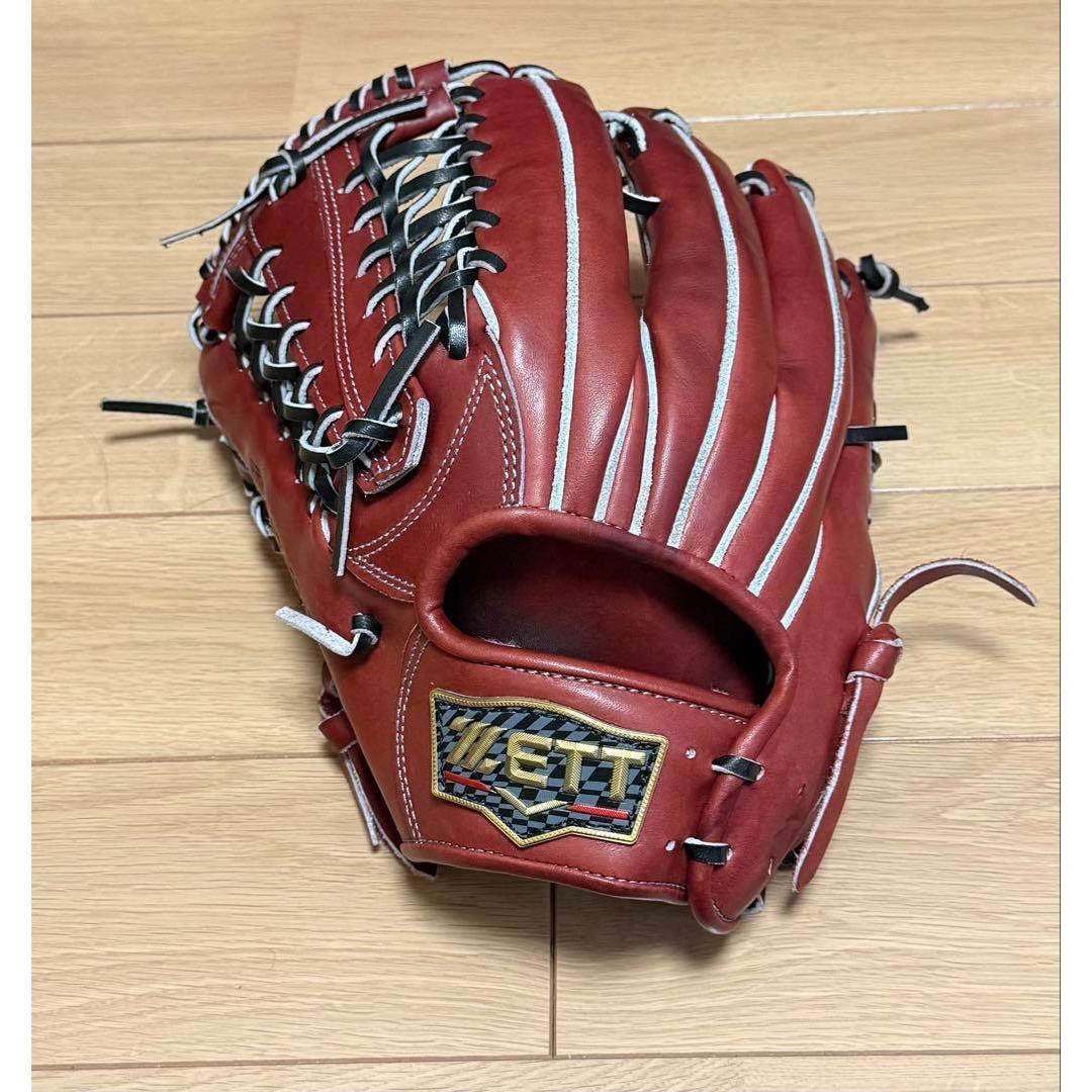 Used Pro Status Premium Rigid Outfielder Glove