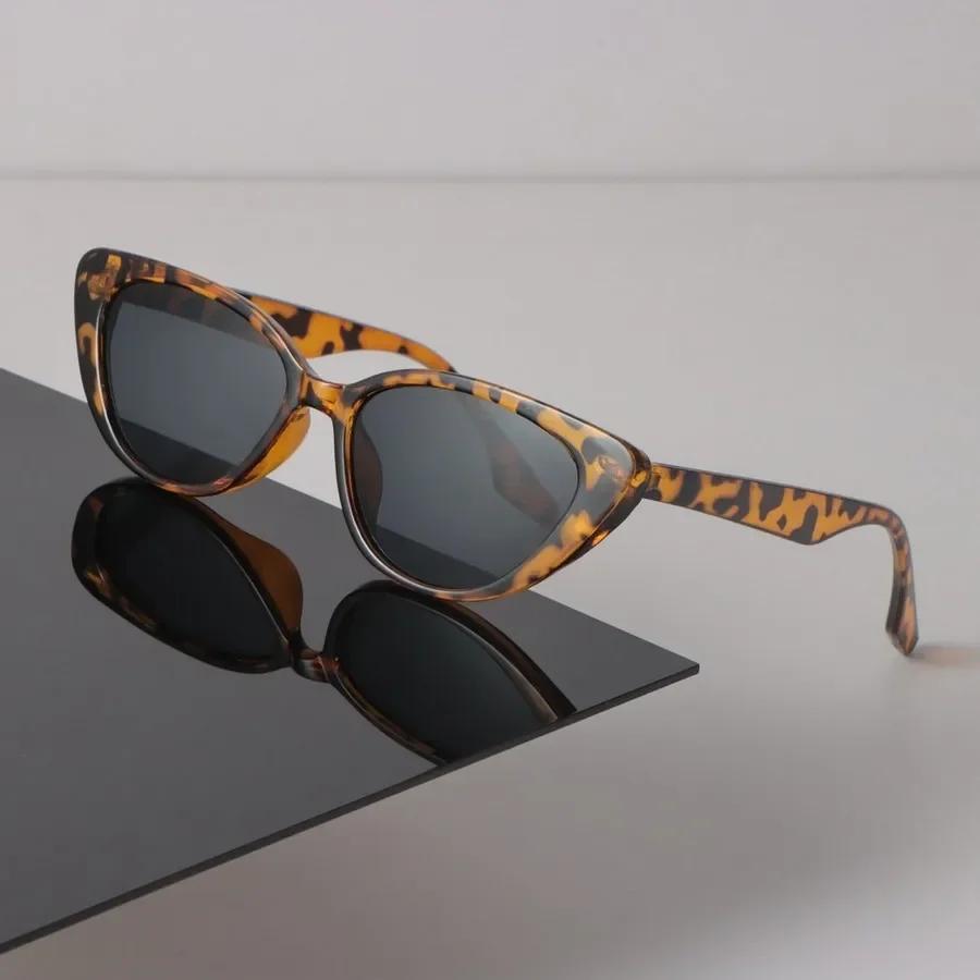 Fashion Round Sunglasses Women Men Retro Luxurious Minimalist Stylish Glasses Casual Personality