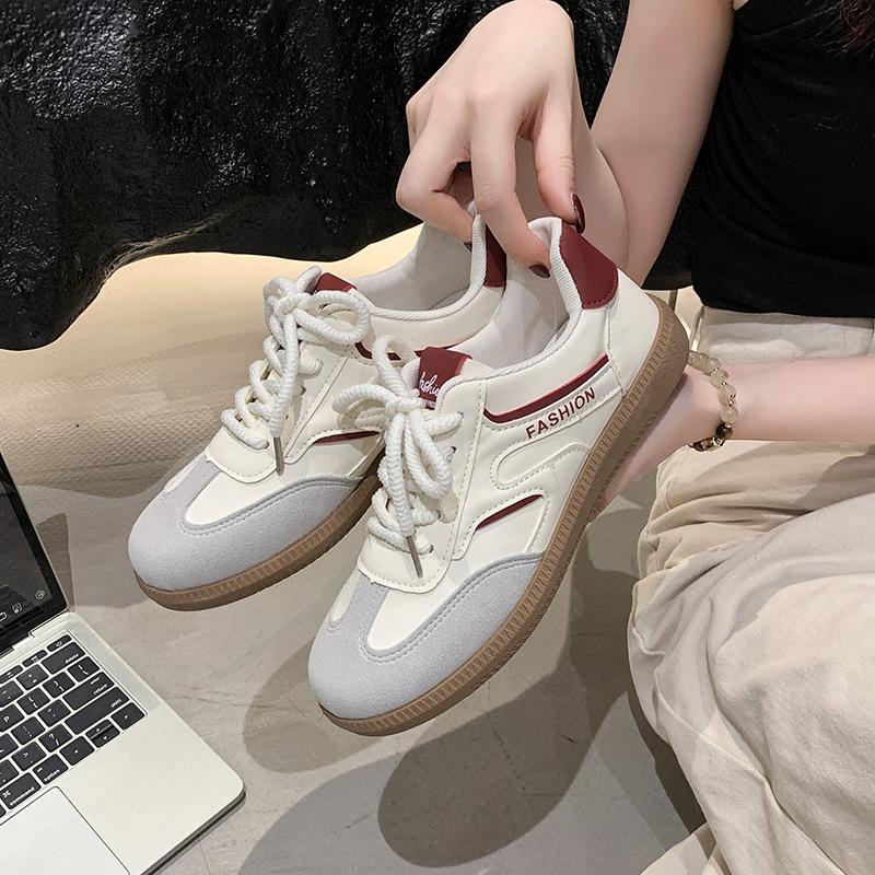 

Spring new flat white shoes women s versatile Forrest Gump shoes fashion board shoes German training shoes women s casual sports shoes 40 червоний