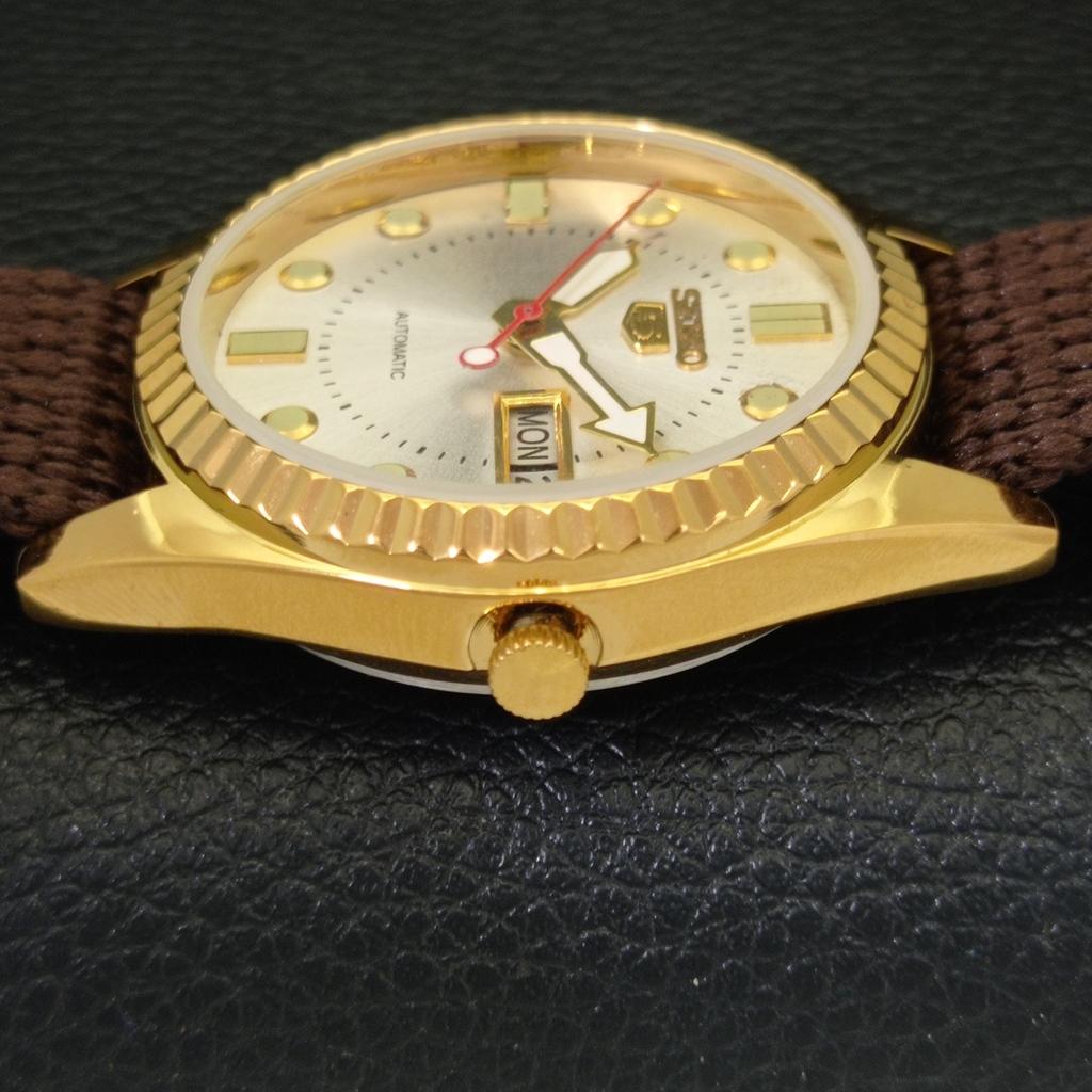 REFURBISHED VINTAGE SEIKO 5 AUTOMATIC JAPAN MENS SILVER DIAL WATCH a434412-2 R120-a434412