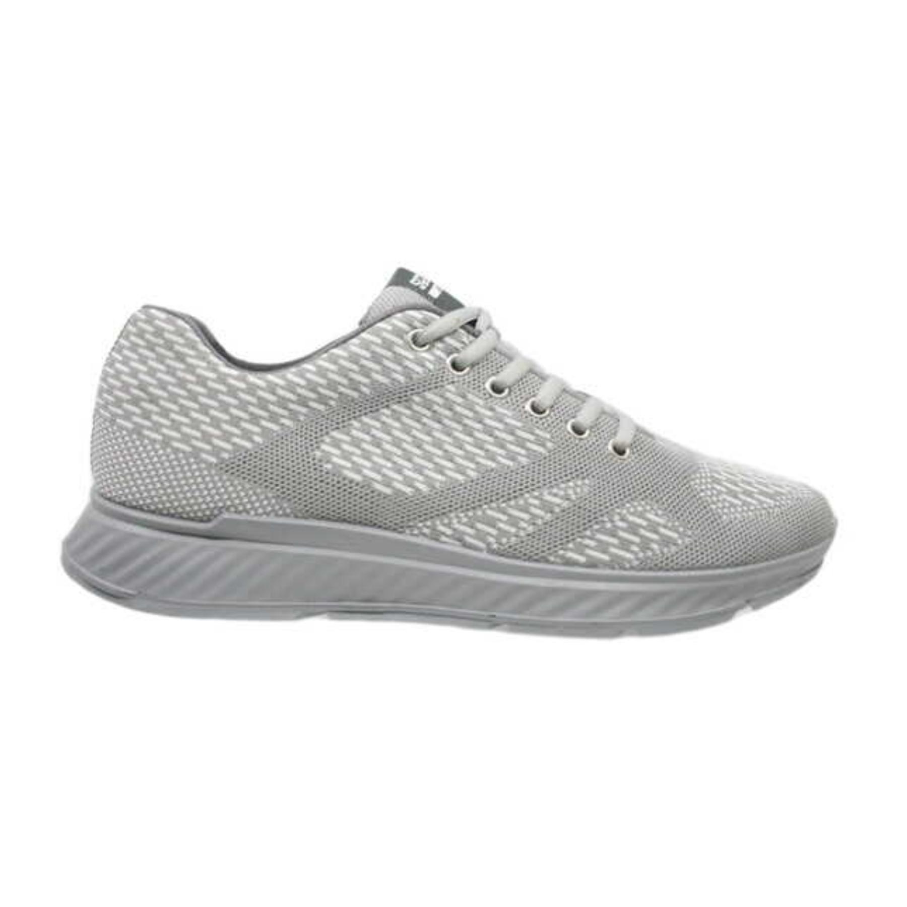

Gri Erkek Sneaker Ayakkabı M7004TG