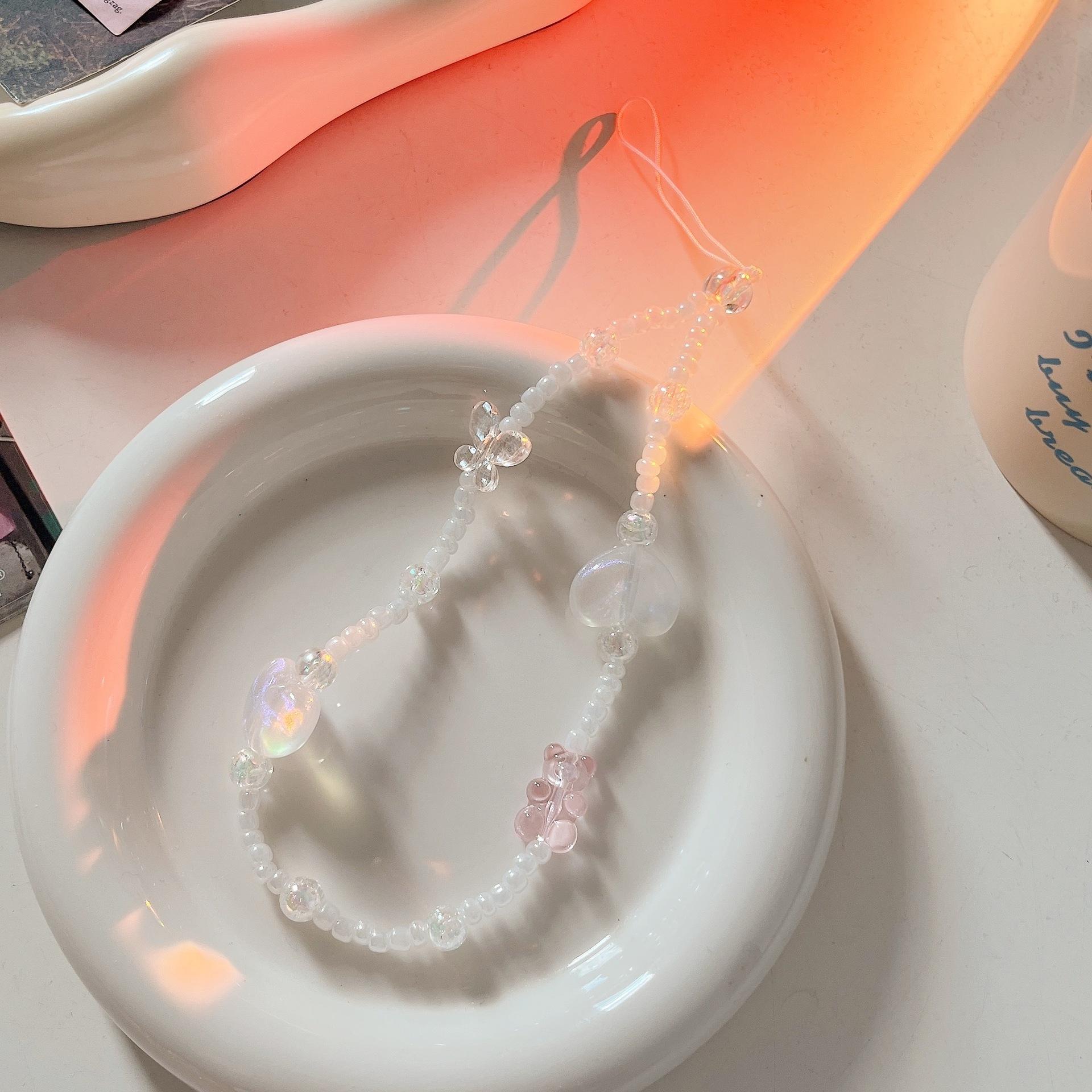 

Simple Pink Bear Heart Strawberry Bowknot Flower Acrylic Imitation Pearl Beaded Phone Chain For Women Girls Sweet Accessories