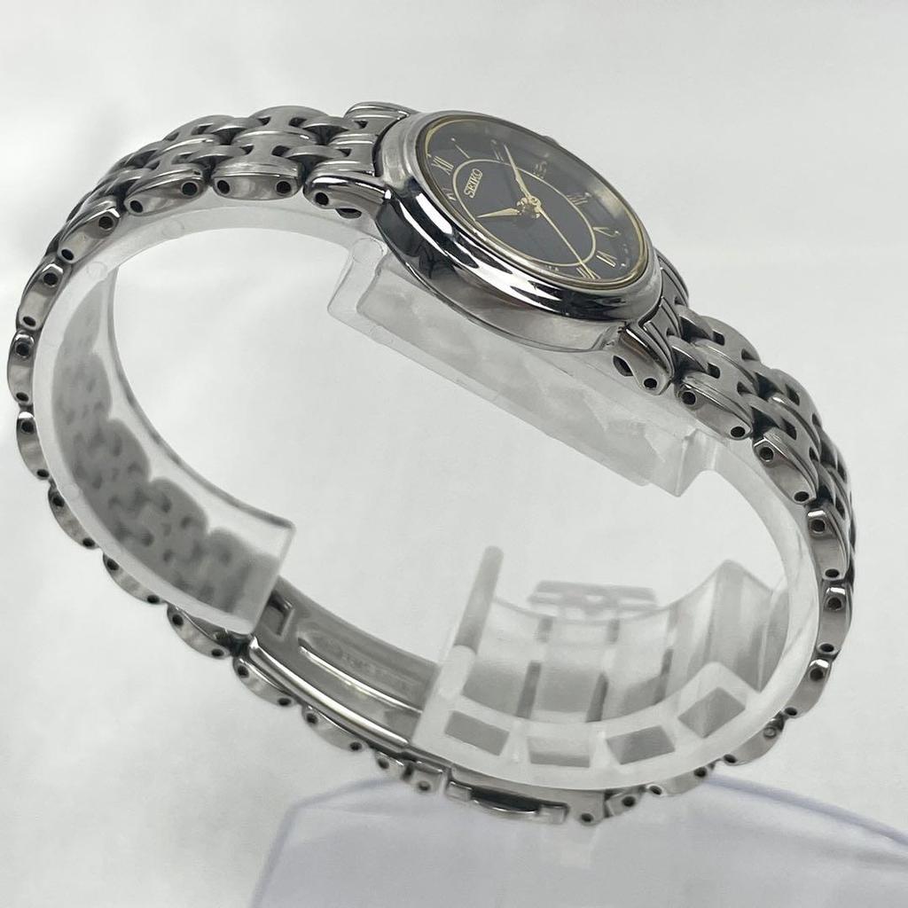 [USED] Operation/Battery SEIKO Watch Navy with Genuine Strap