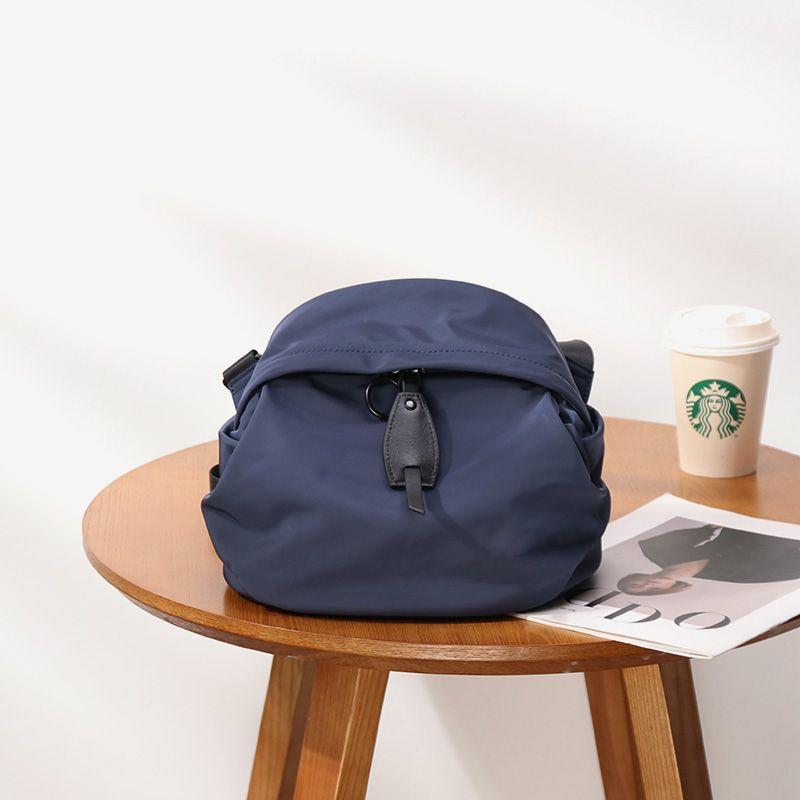 

Сумка-ракушка в стиле Idle из нейлоновой ткани высокой плотности против морщин Dark blue