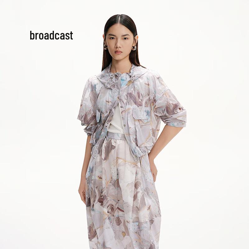 

Broadcast Women s Workwear Style Printed Hooded Short Jacket L