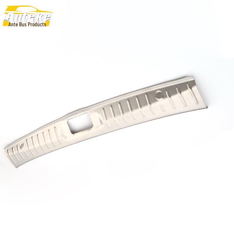 Stainless Steel Rear Guard Plate for Dongfeng Fengxing Jingyi S50 Trunk