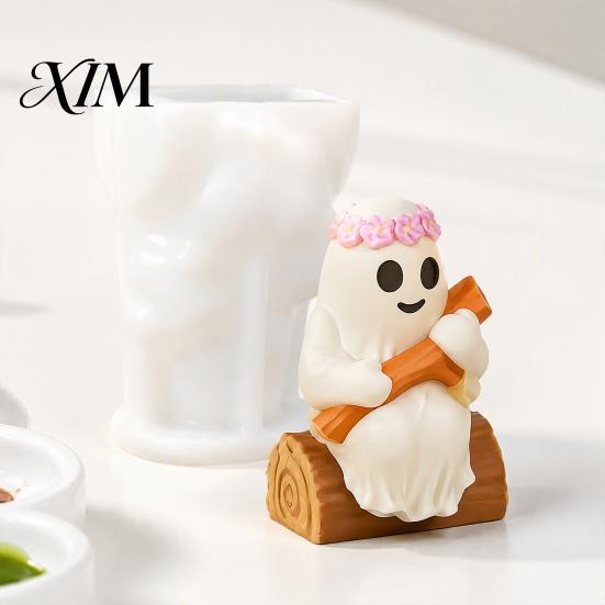 Epoxy Resin Mold Halloween Ghost Figurine Silicone Mold, Holding Skull Gnome Ornament Casting Easy Demoulding DIY Release Reusable Candle Making